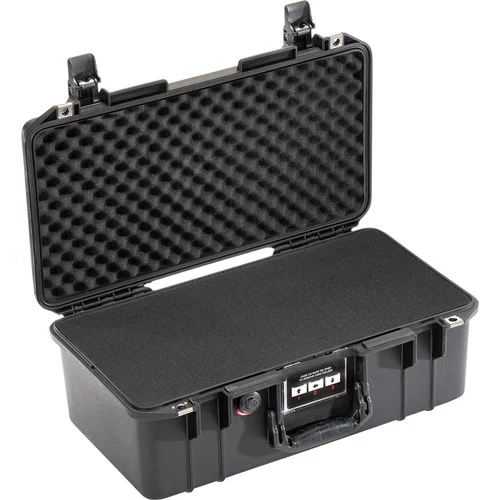 Pelican 1506 Protective Air Case with Foam Insert in Black